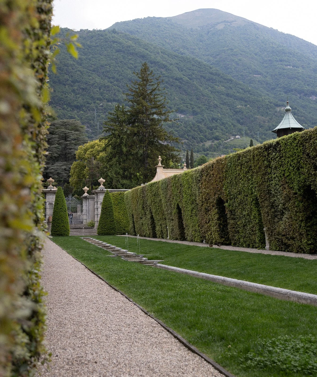 Manicured Italian gardens with cypress trees, Villa Balbiano, wedding photography by The Lopes Photography