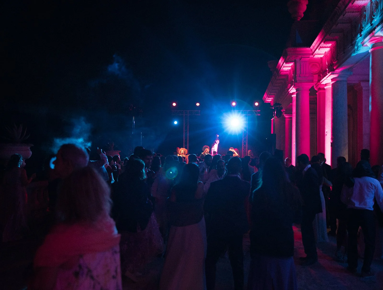 luxury wedding reception from portugal wedding photographers at palacio queluz
