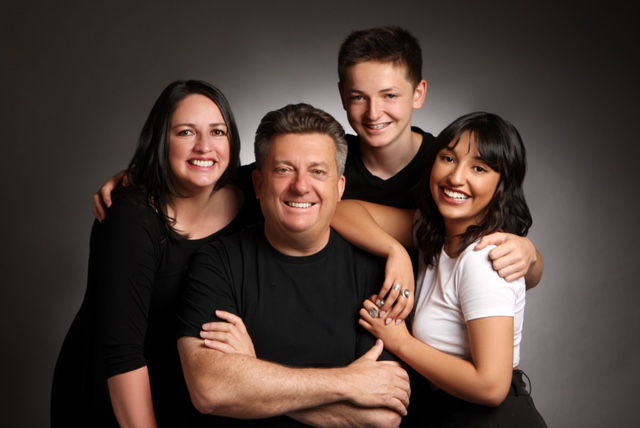 Eliana and Greg are happy to provide their two children (Andrea and Liam) an open and involved family which combines Australian and Bolivian traditions