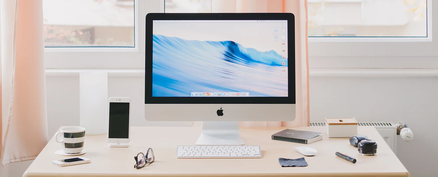 iMac-desk-ocean-wave.jpg
