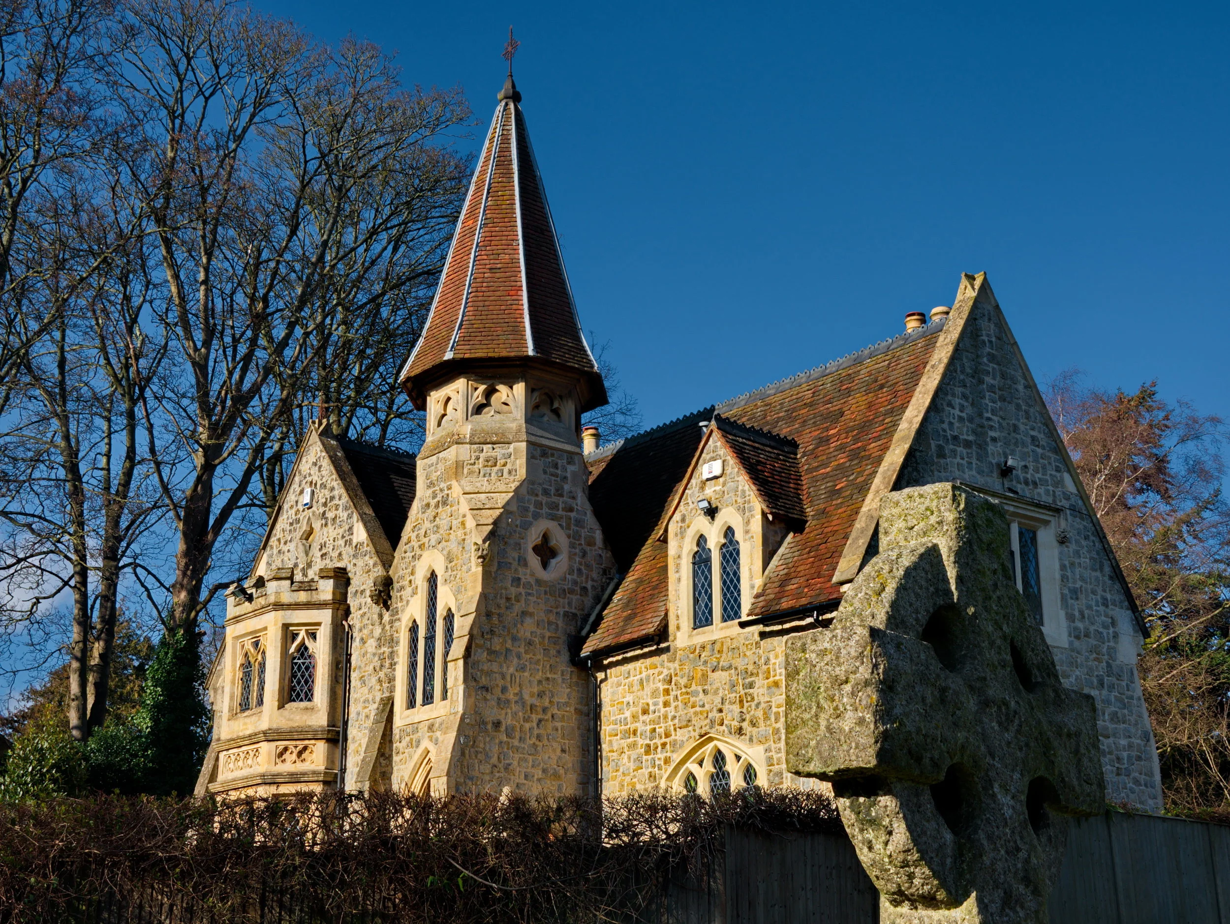 Cullen's Lodge, Ashford Cemetery, Kent