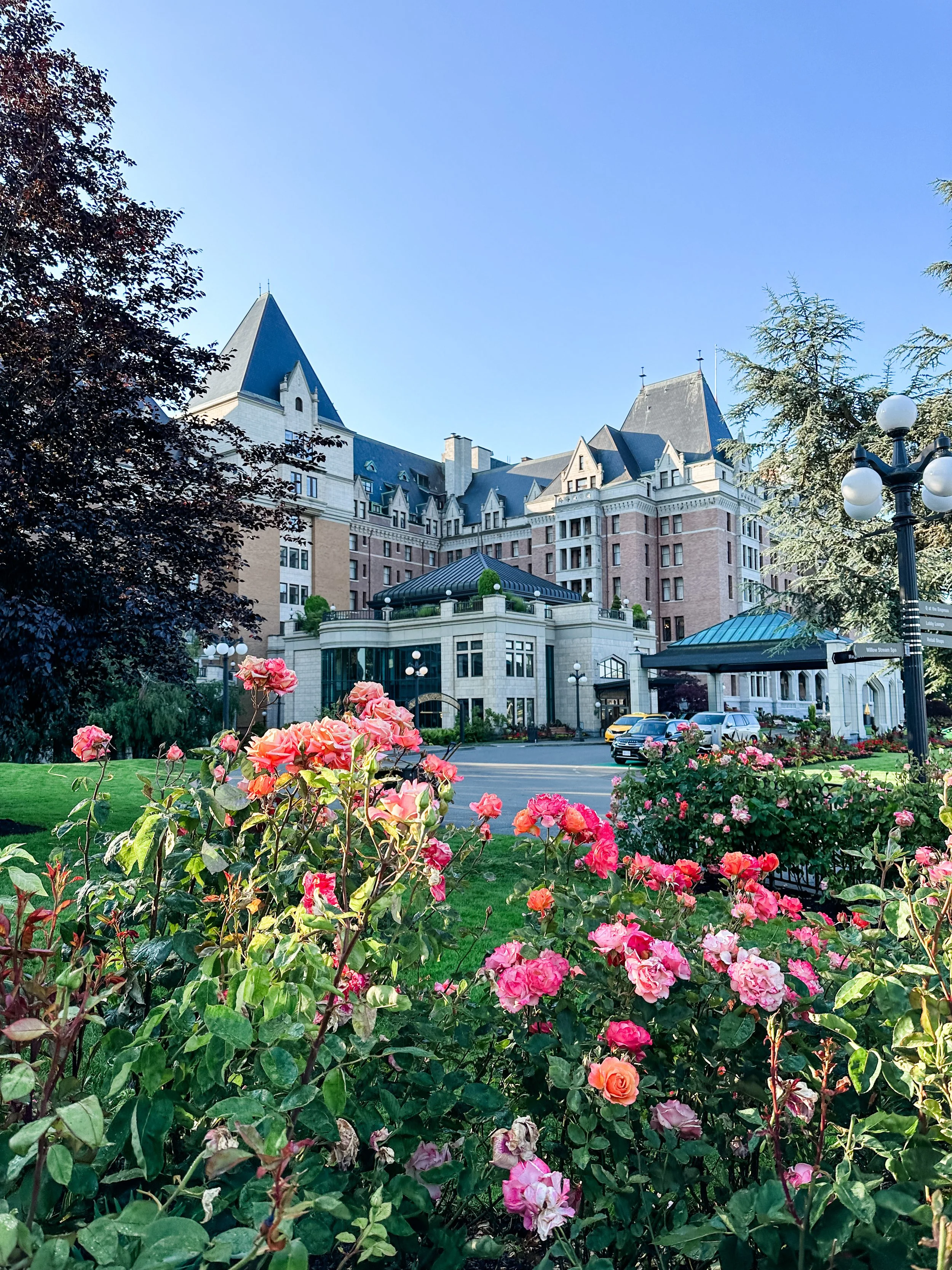 Experience Victoria Like a Local: Hidden Gems &amp; Must-See Spots