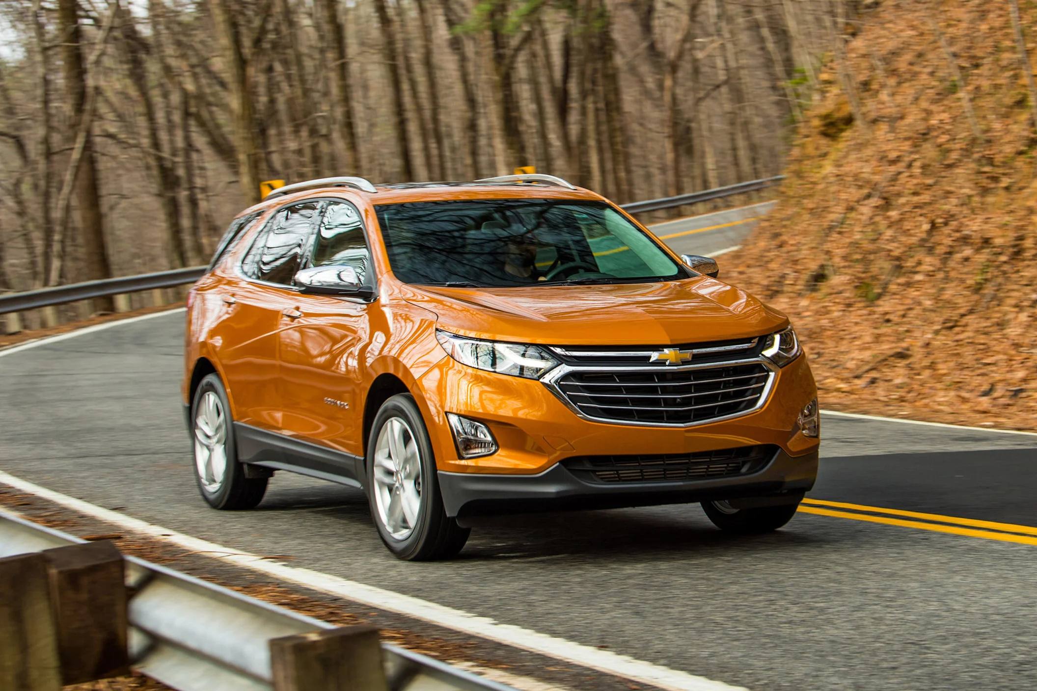 2019-Chevrolet-Equinox-005.jpg