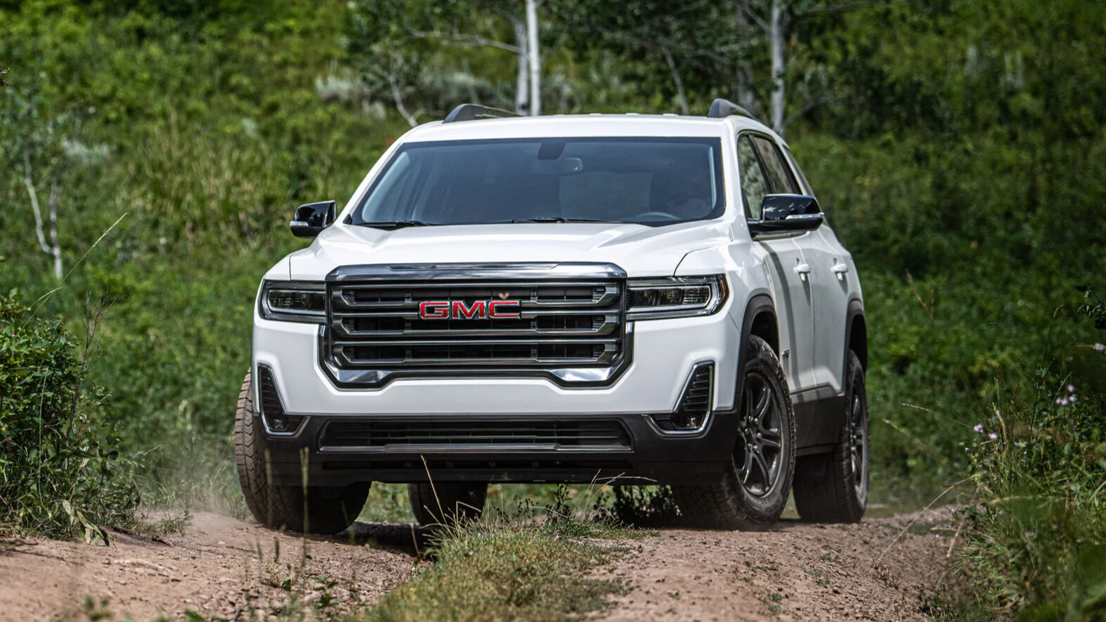 2020-GMC-Acadia-AT4-010.jpg