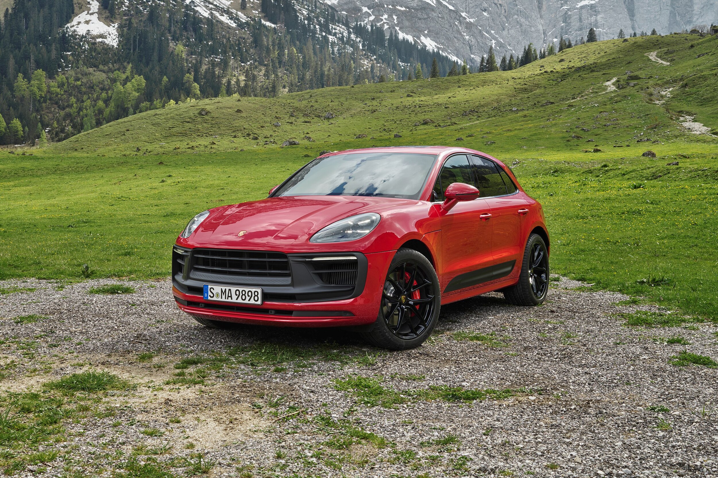 2022 Porsche Macan Preview