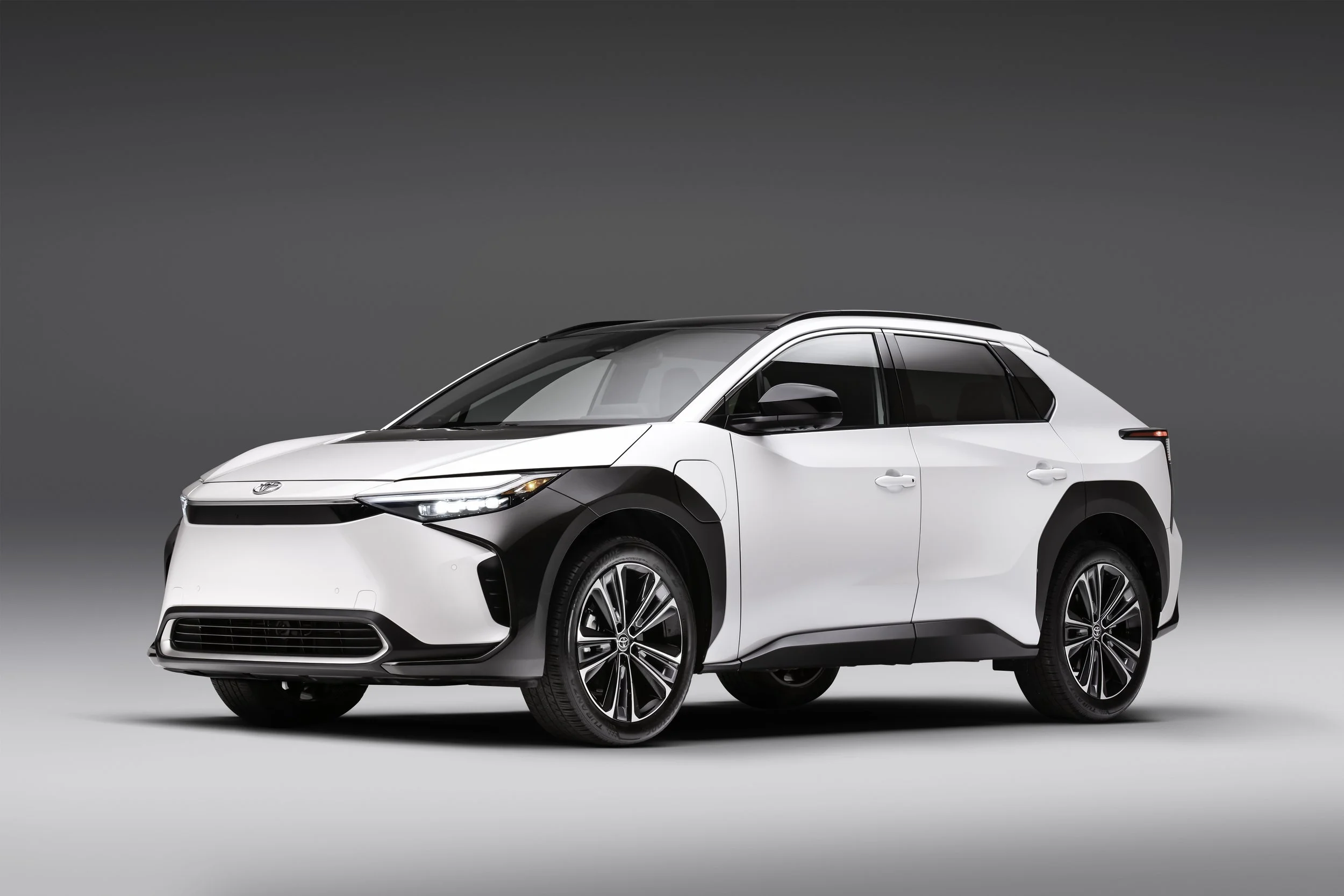 2023 Toyota bZ4X Preview