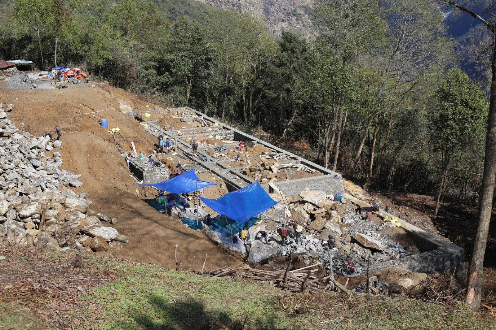 Baufortschritt in Yangri