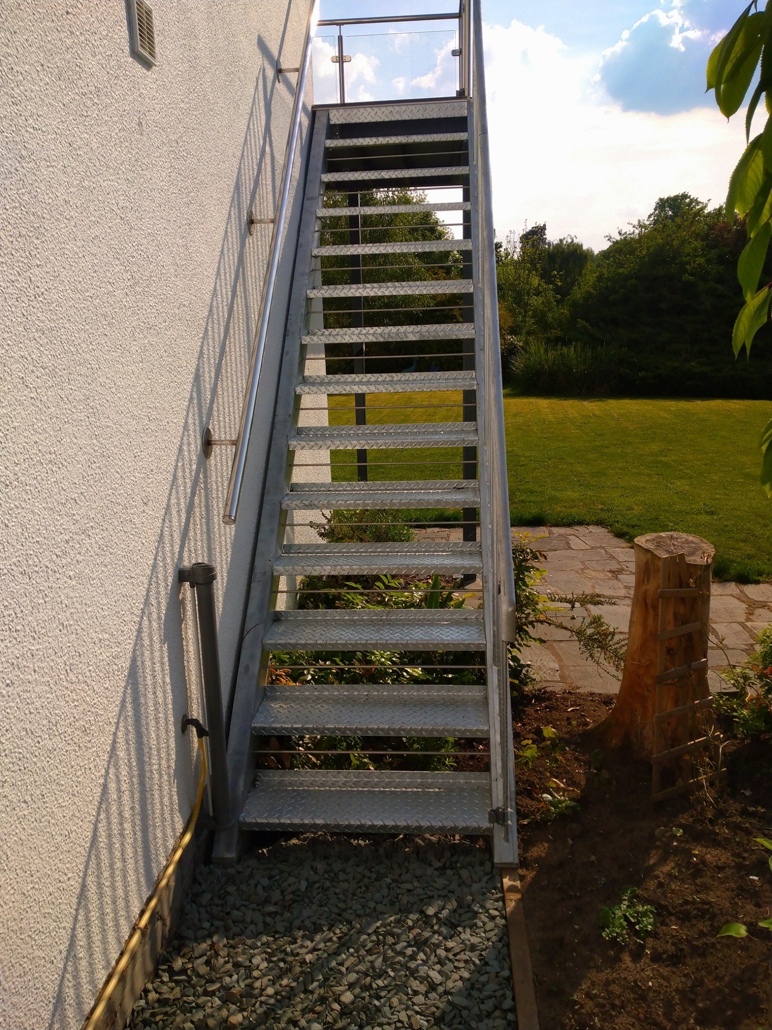 balcony stairs.jpg