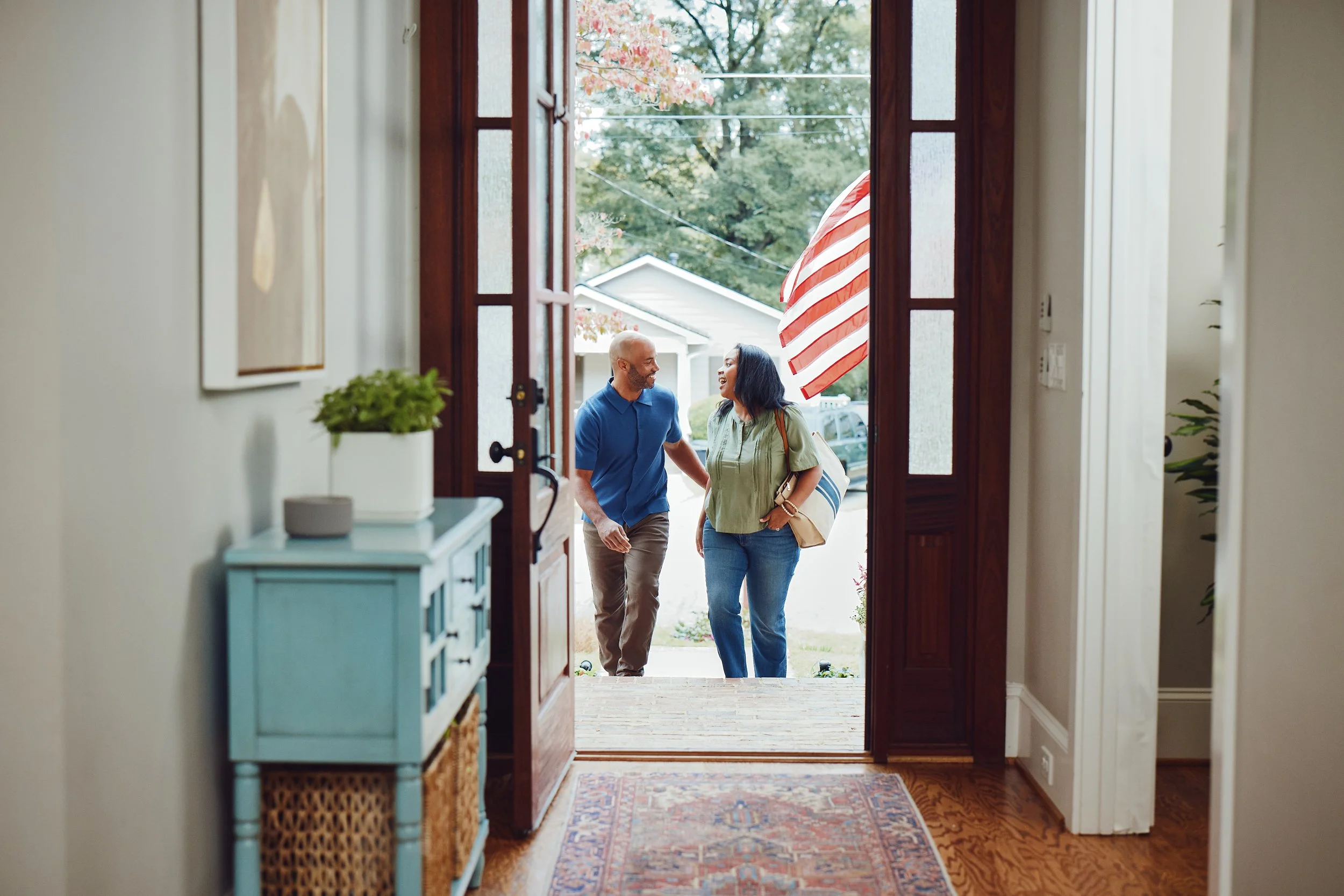 20251028_10_FrontDoorInterior_FamilyEntry_Interior_00425.jpg