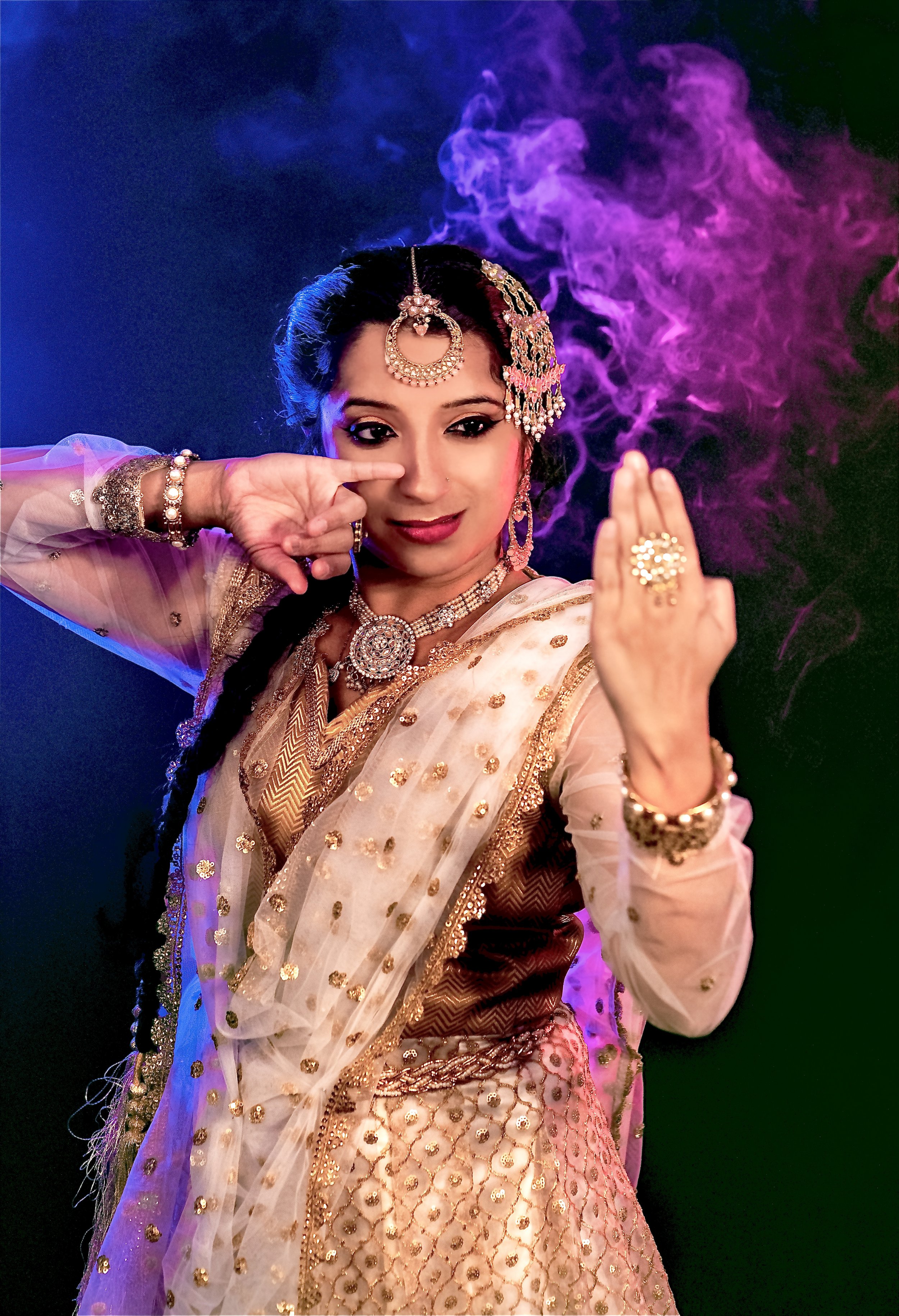 Pallavi Kathak 02.jpg