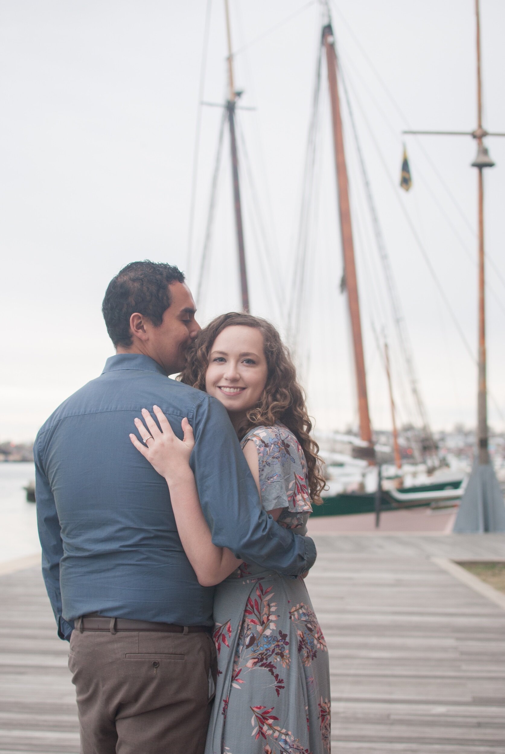 fell point engagement photographer