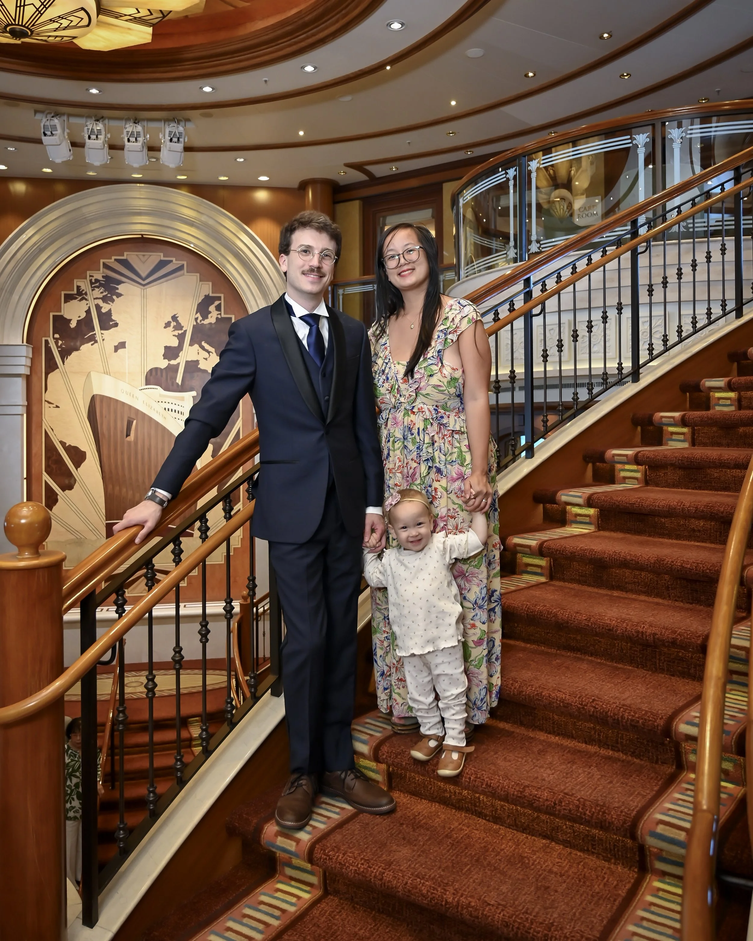 3_4051_06_Ba_LobbyStairs_TP_0454.jpeg