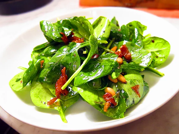 spinach-basil-prosciutto-salad.jpg