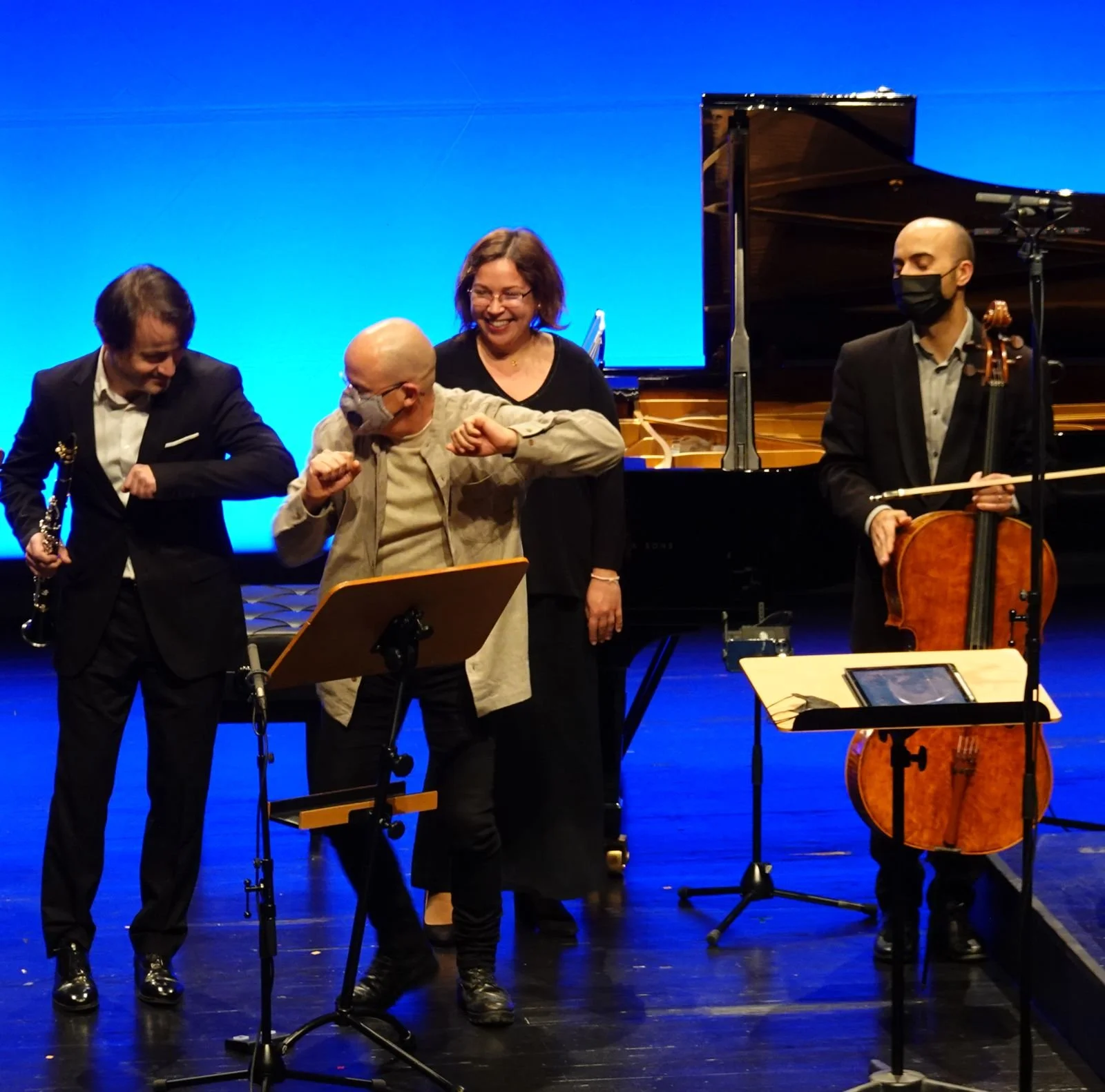 ORQUESTRA METROPOLITANA DE LISBOA • AGAINST SILENCE