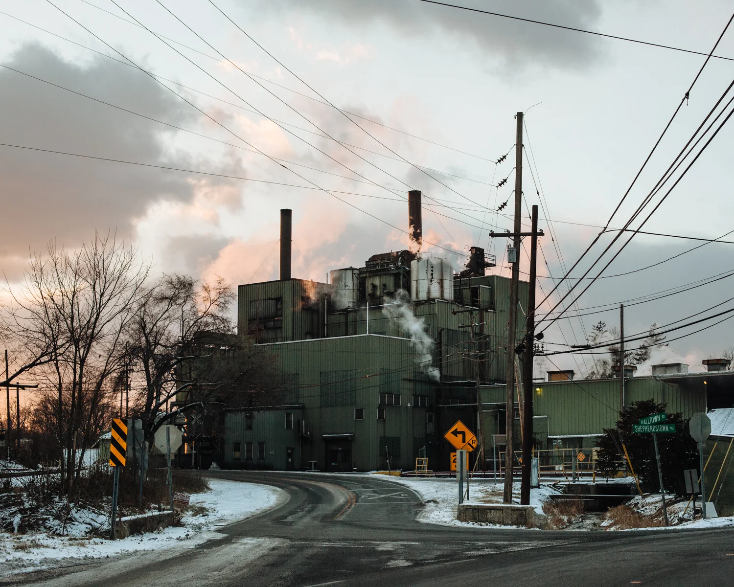 Kristian Thacker . January 7, 2015. Halltown, Jefferson County, West Virginia. OX Paperboard Halltown Mill.