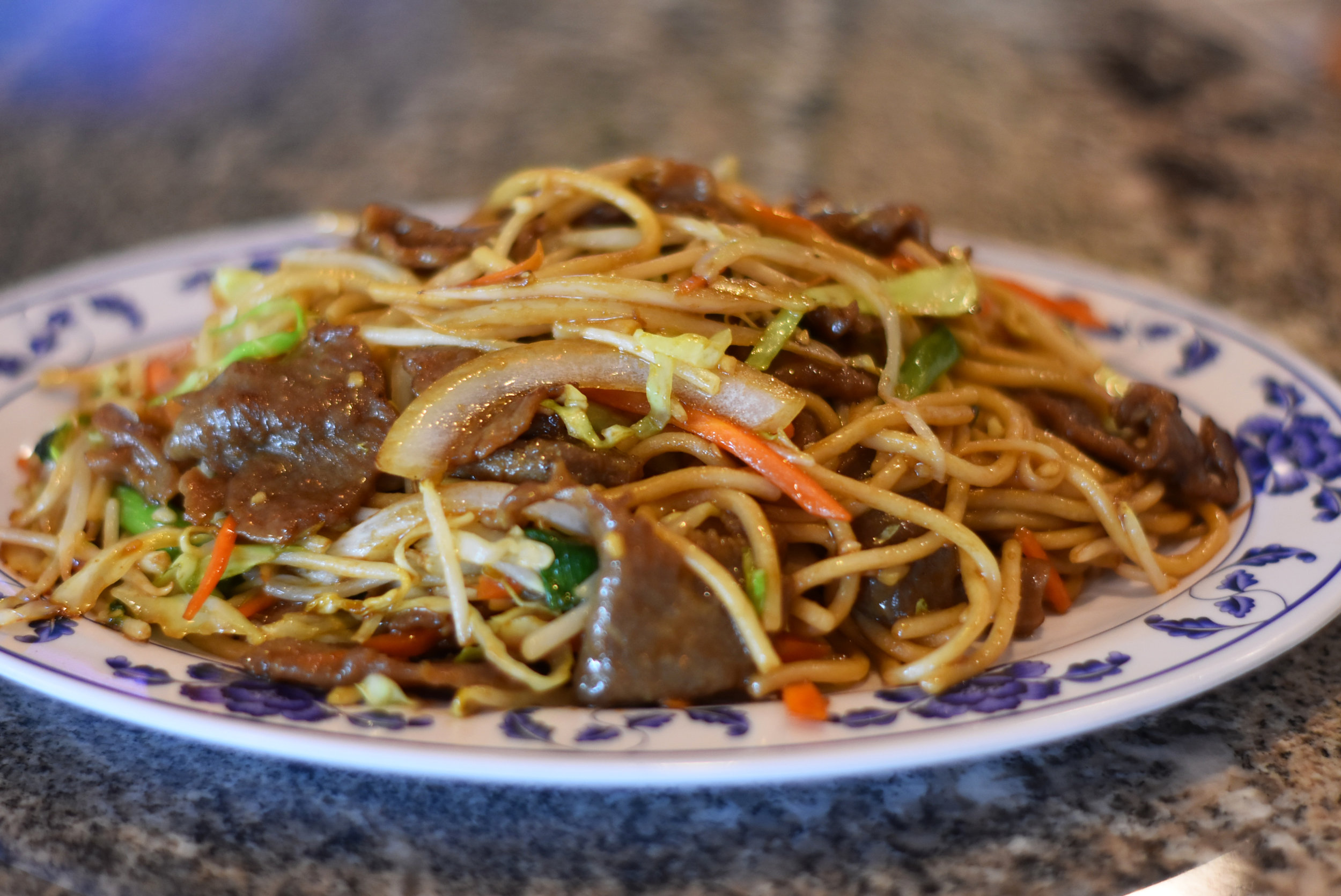 Beef Lo Mein  |  10.99