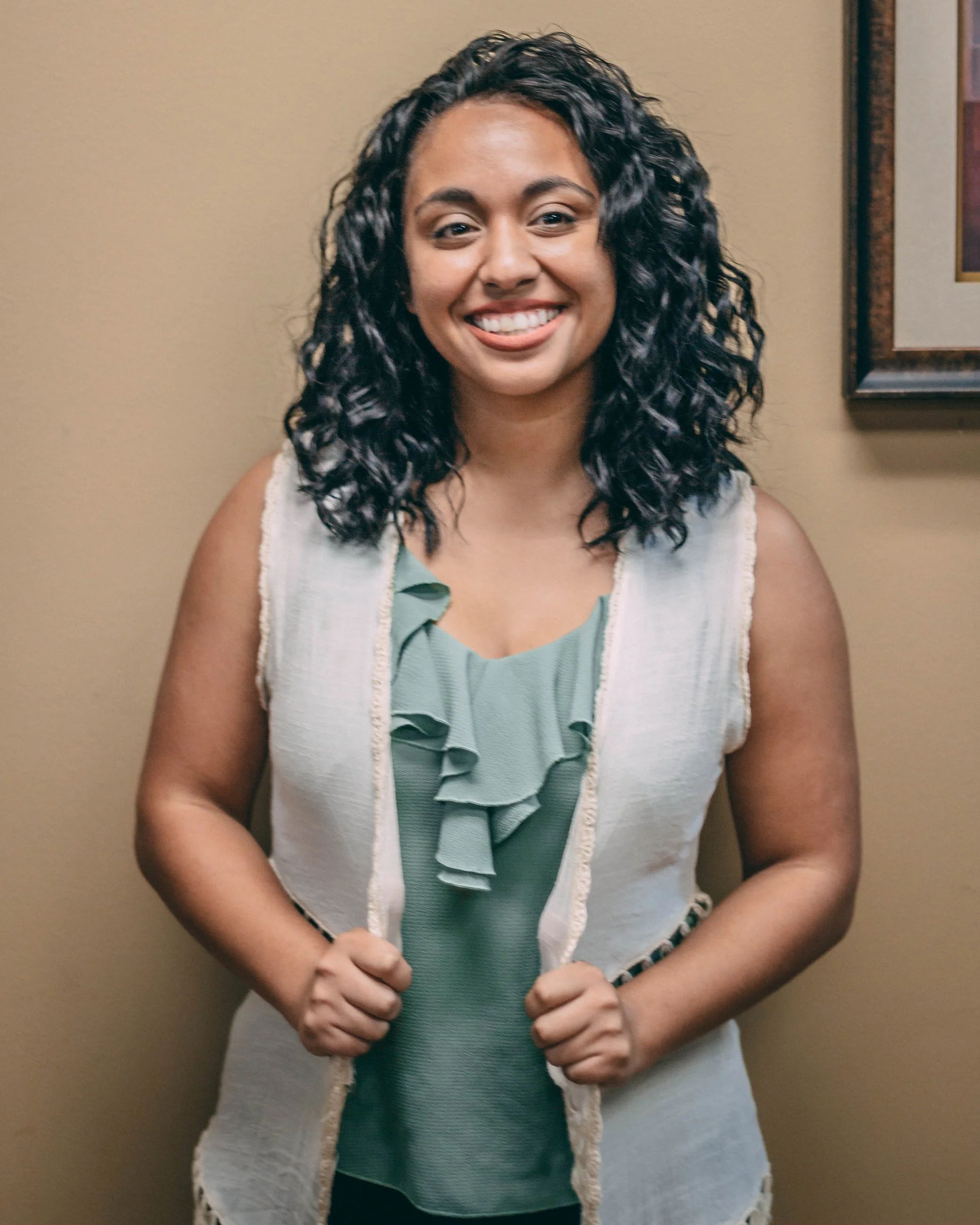 Professional studio headshot of a smiling woman, business headshot photography by Everlux Photo Co.
