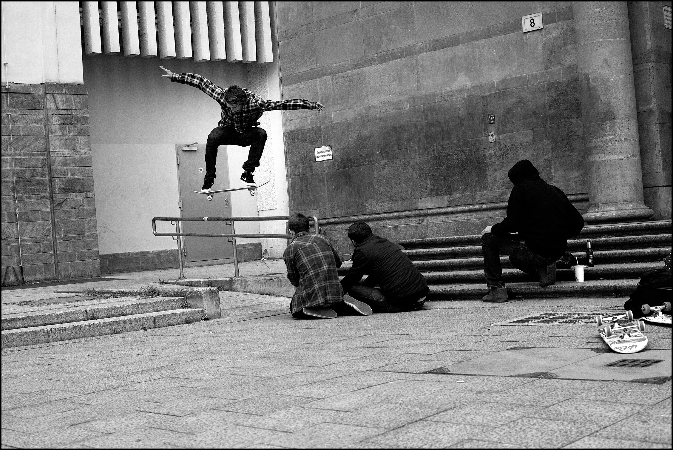 STEFAN_SW_OLLIE_WARMUP.jpg