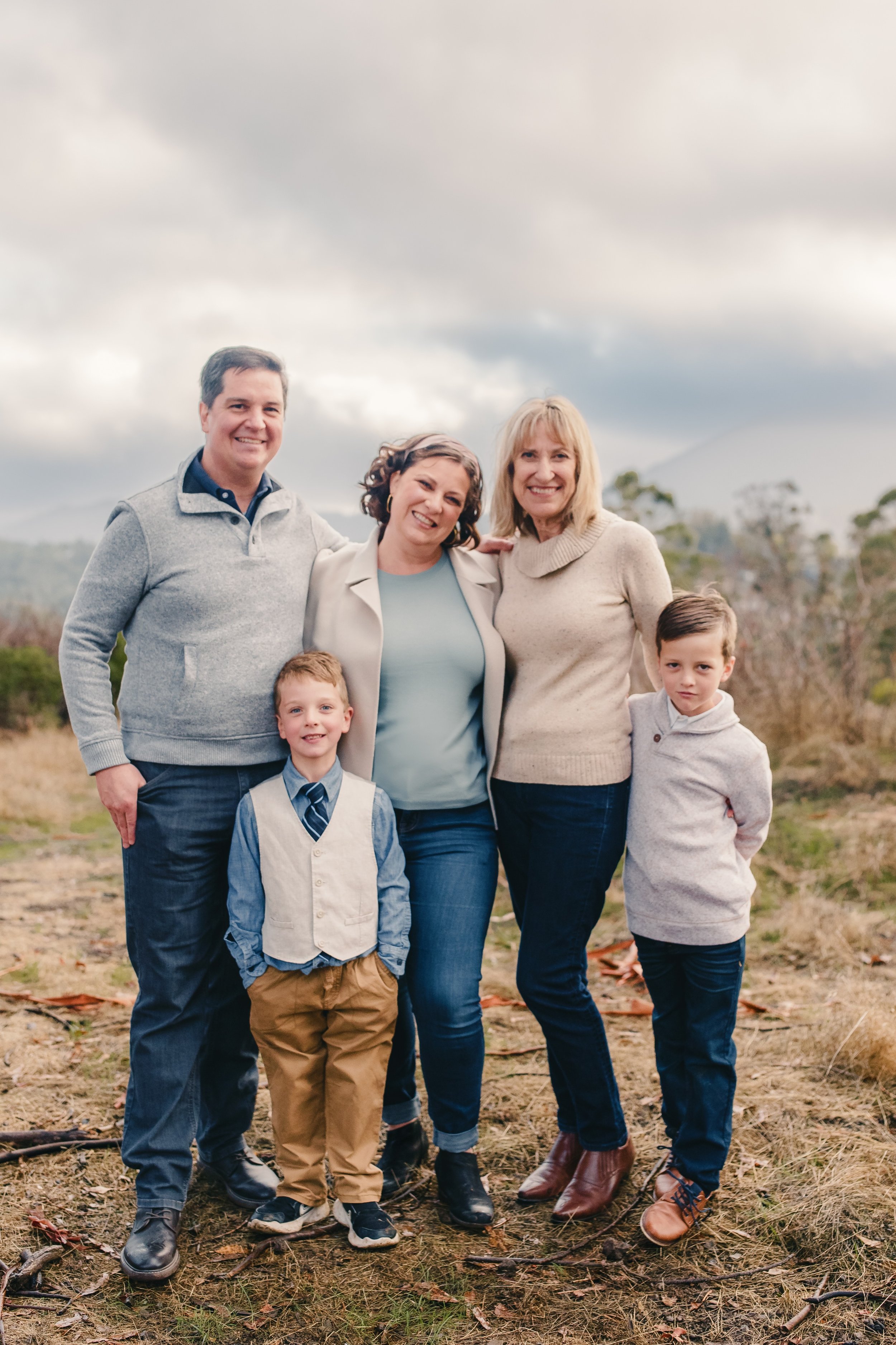 multigenerational-family-session-marin.jpg