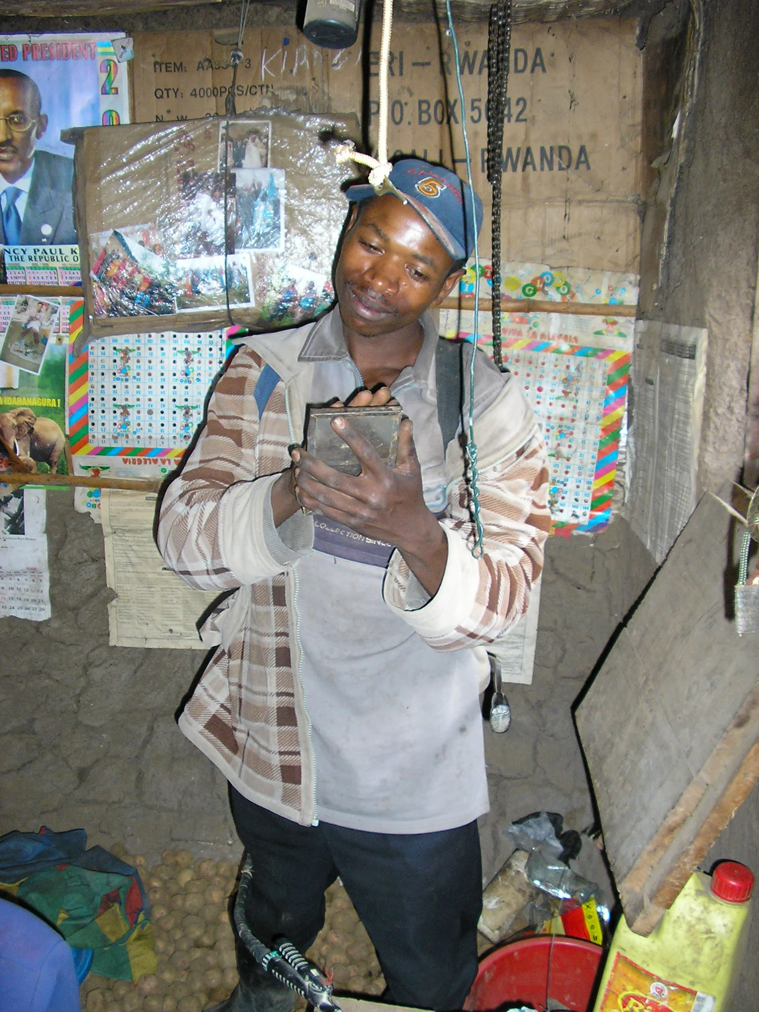 DUSABIMANA_2007DAY4_18.jpg