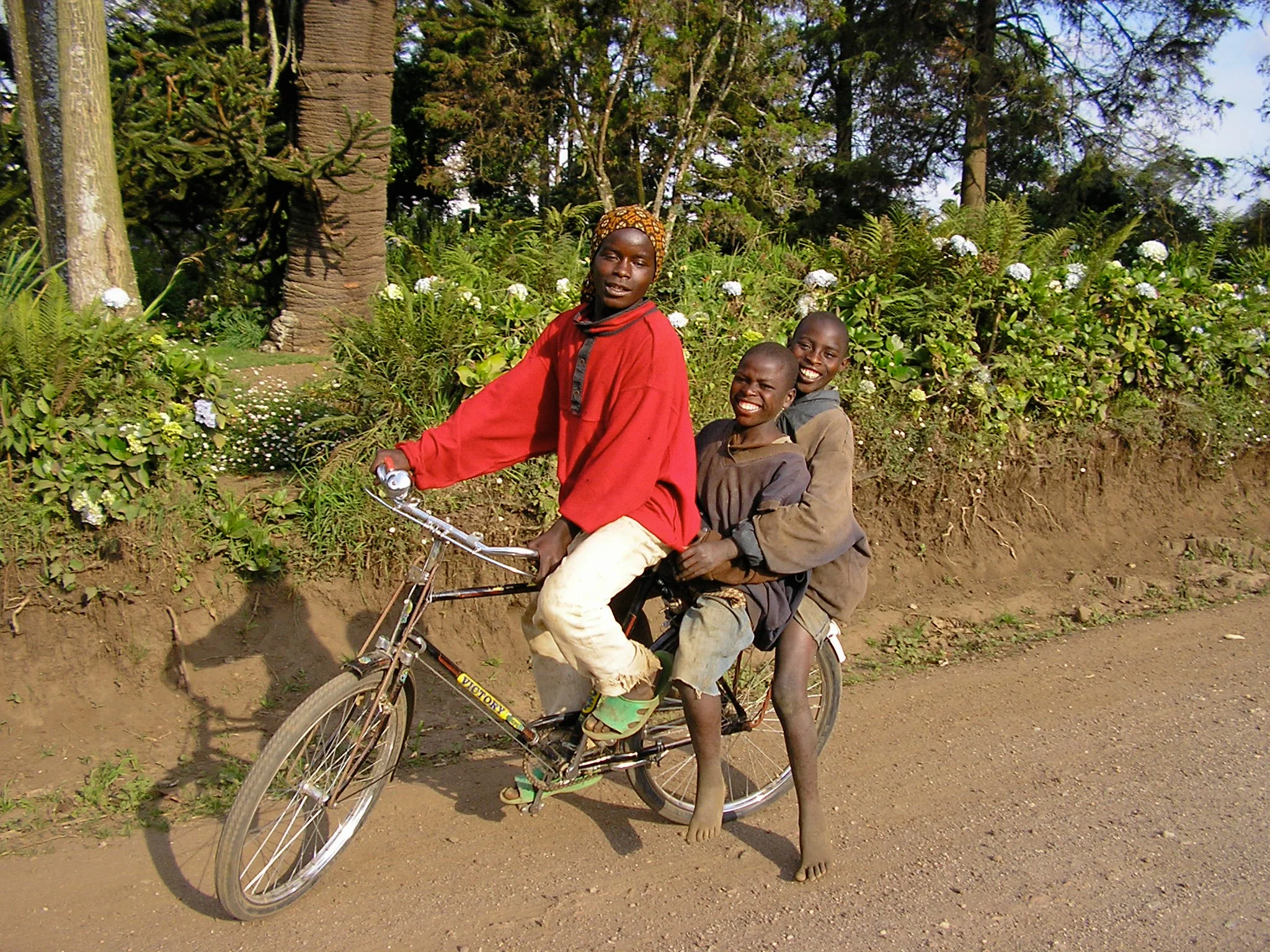 Ingabire_2007_day2pm_14.jpg