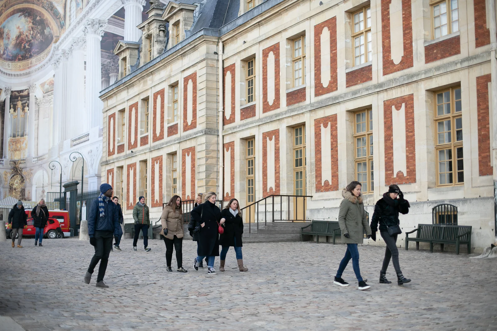 BREAK-THE-ICE_Versailles_Wildbee-138.jpg