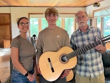 Interview with 2023 MLC Guitar Grant winner Russell Franklin