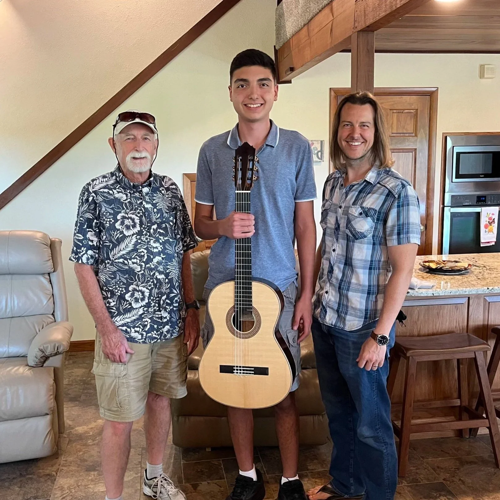 2026 MLC Guitar Grant Winner - Vincent Badami