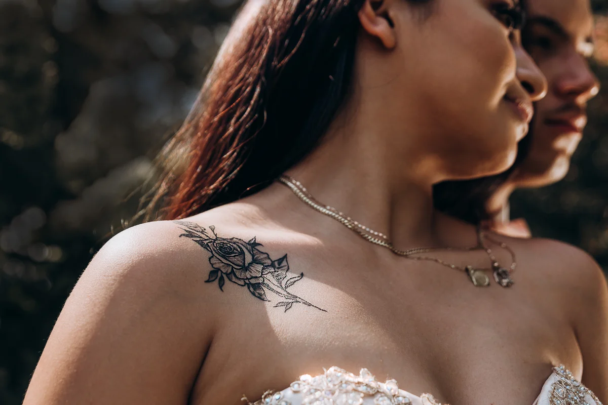 bride-groom-closer-photography.jpg