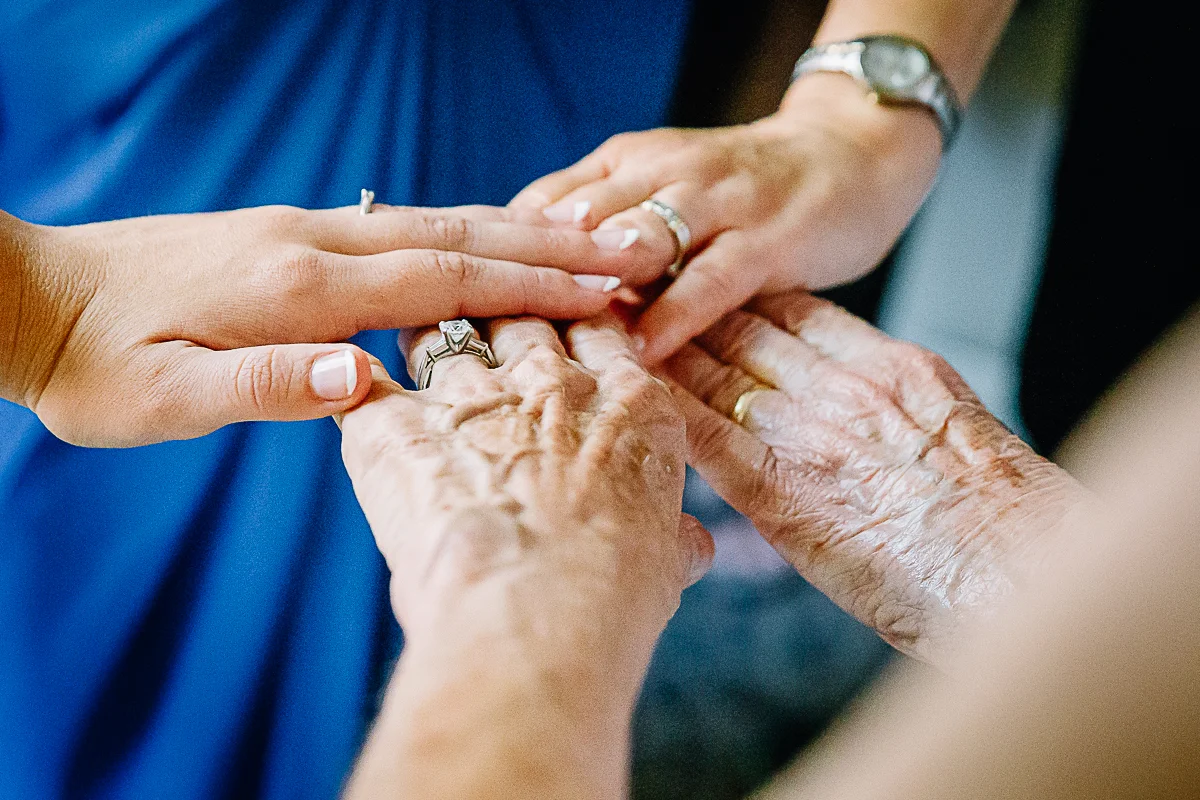 hand-women-family.jpg