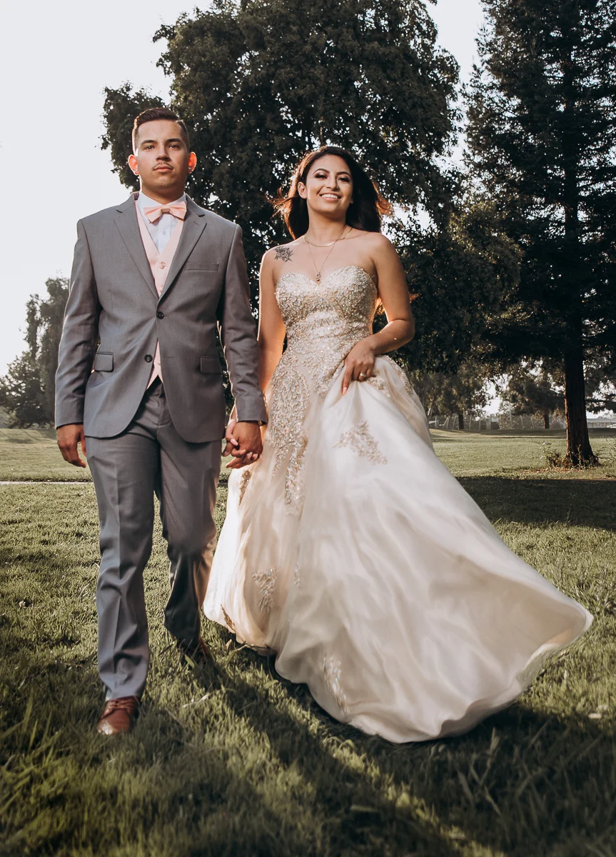 walk-newlyweds-golf-club-wedding.jpg