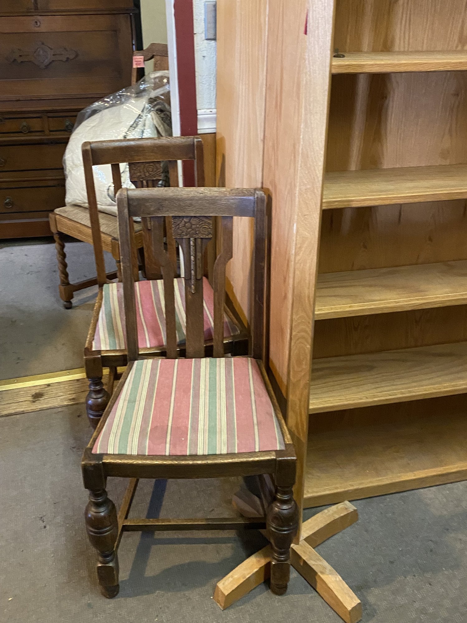 Antiques — SECONDHAND FURNITURE