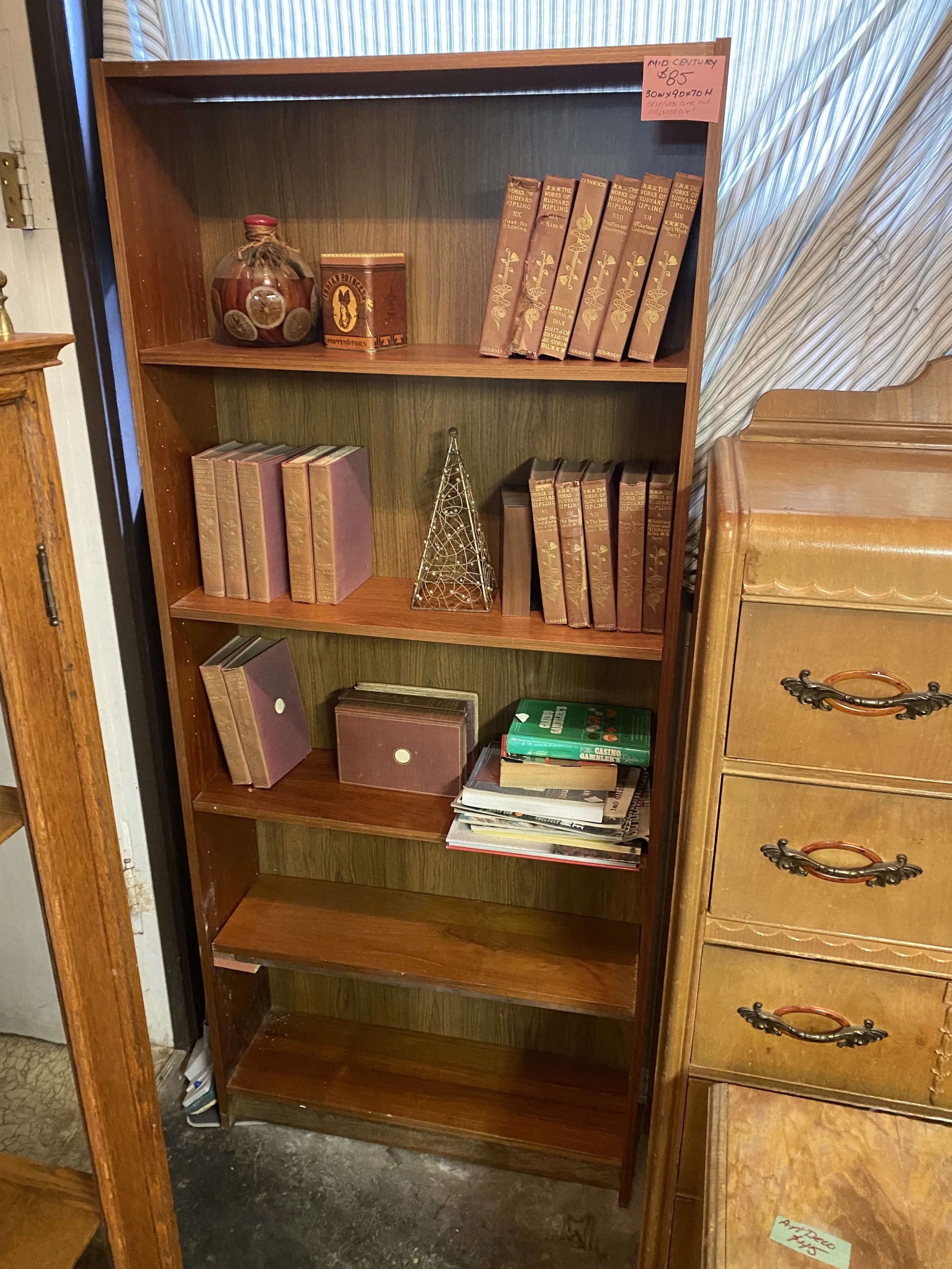 Bookcases — SECONDHAND FURNITURE