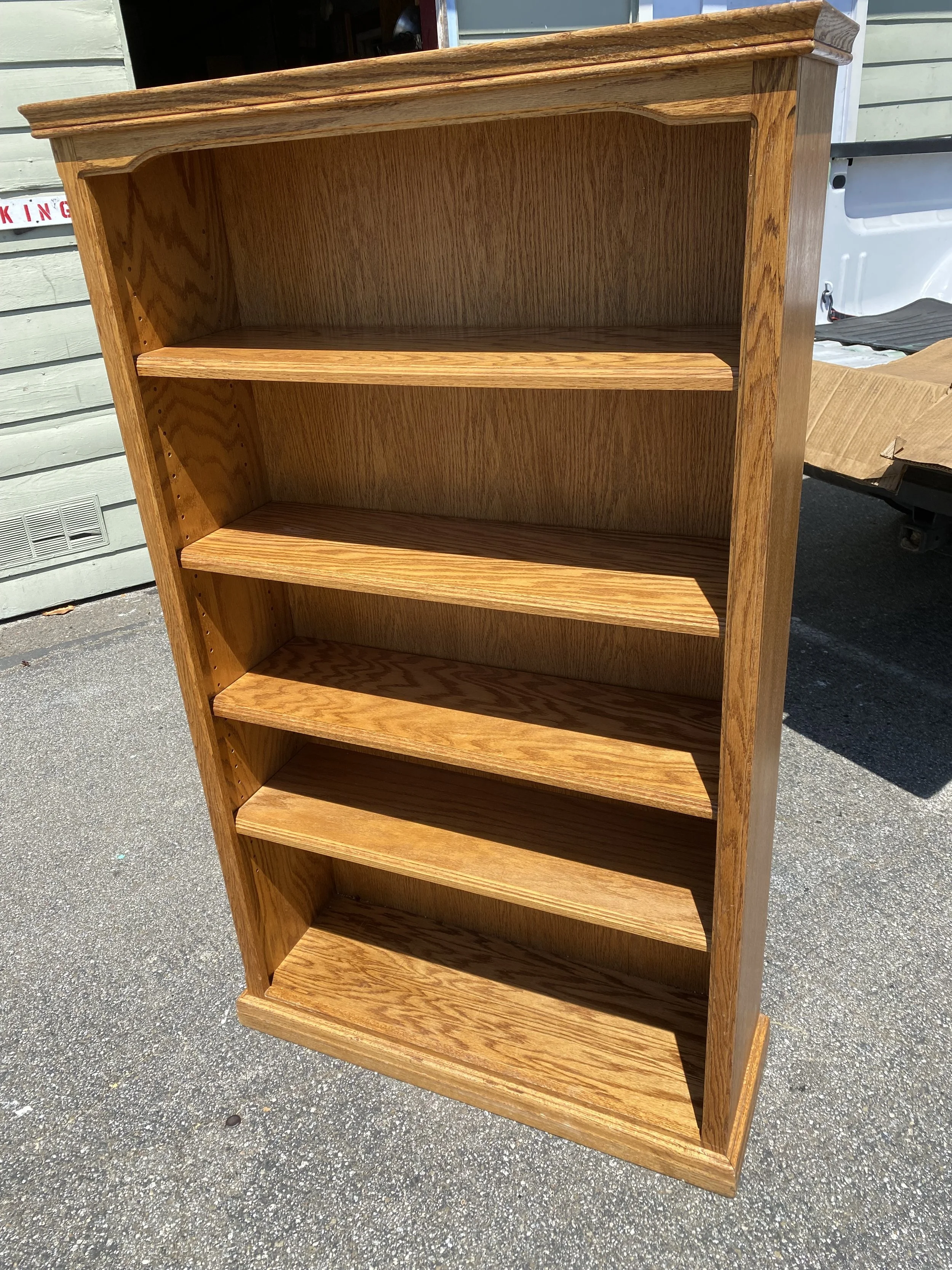 Bookcases — SECONDHAND FURNITURE
