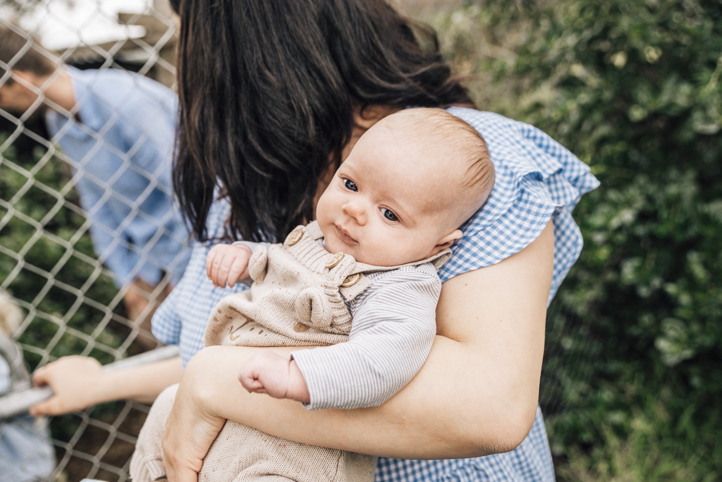 lifestyle family newborn photography