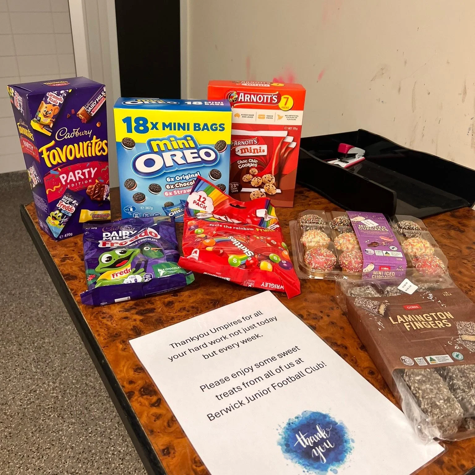 We hope all of our umpires enjoyed their sweet treats at our home grounds at this weekend's Community Umpiring Round.

Thanks again for all of your hard work! 👏