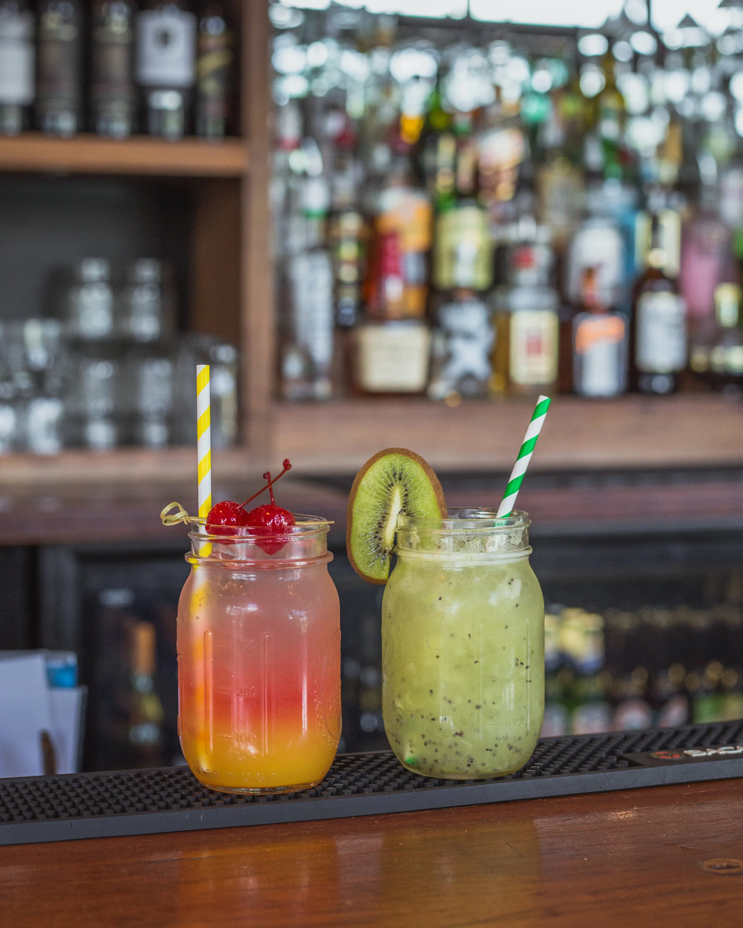 cocktails-queenstown-finz.jpg