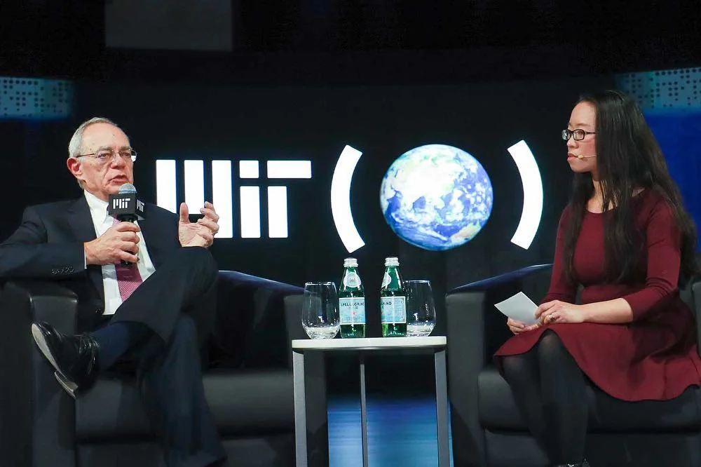 In November 2018, I had the honor of interviewing MIT President L. Rafael Reif on stage at the MIT Better World event in Beijing, China. The event marked the Institute's largest-ever gathering of MIT alumni in Greater China on record. You can read more about it here .