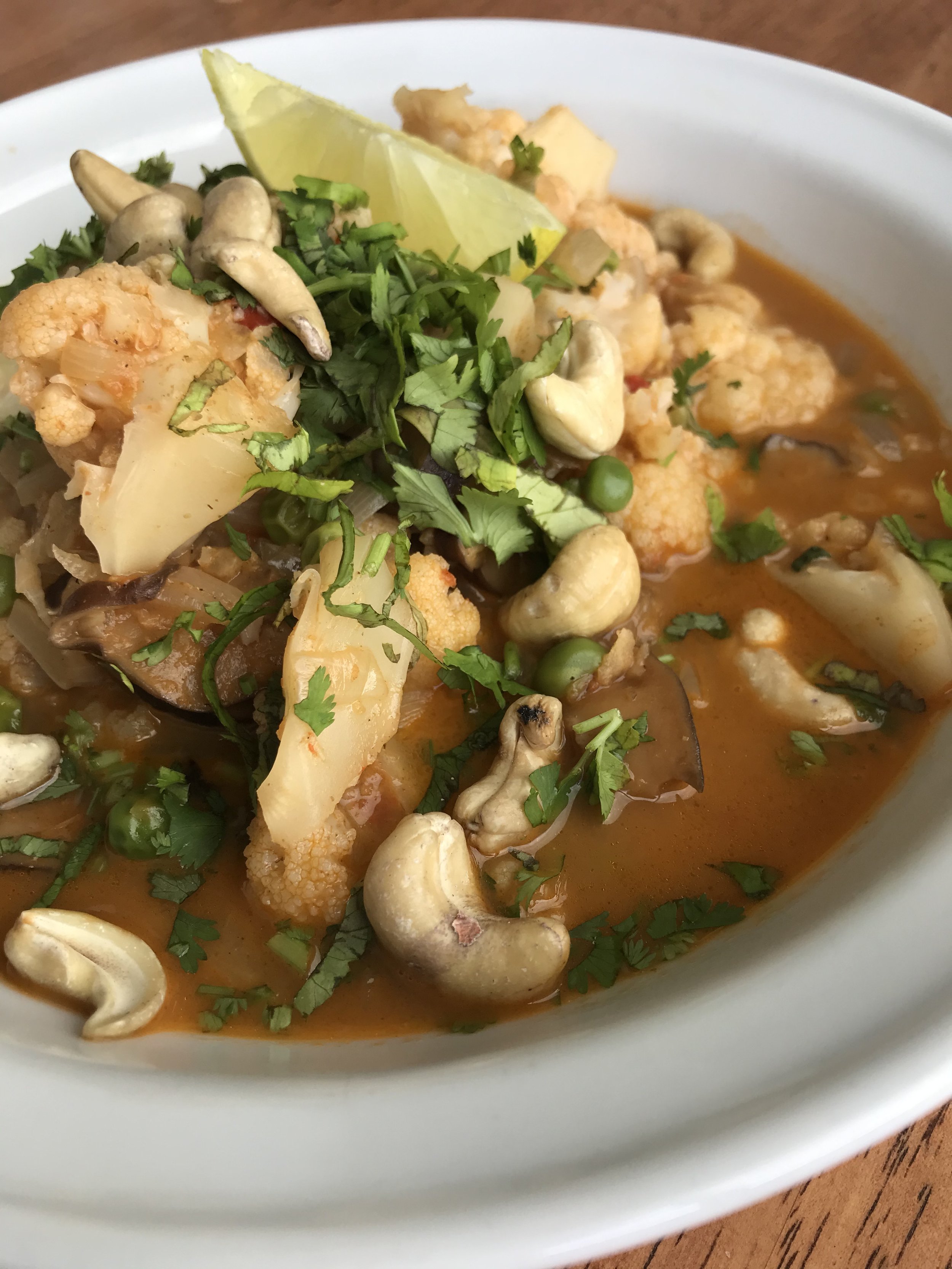 For A Rainy And Cool Day, Here's A Cauliflower Curry To Warm Up!