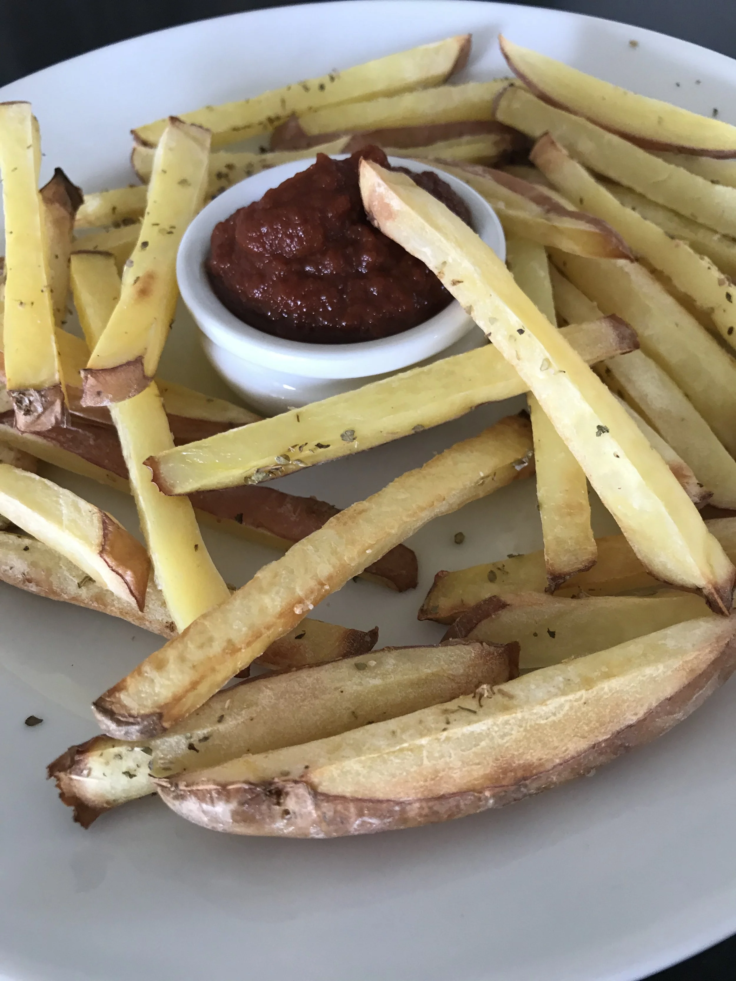Comfort Food That Nurtures Your Body ... Homemade Tomato Sauce With Chips