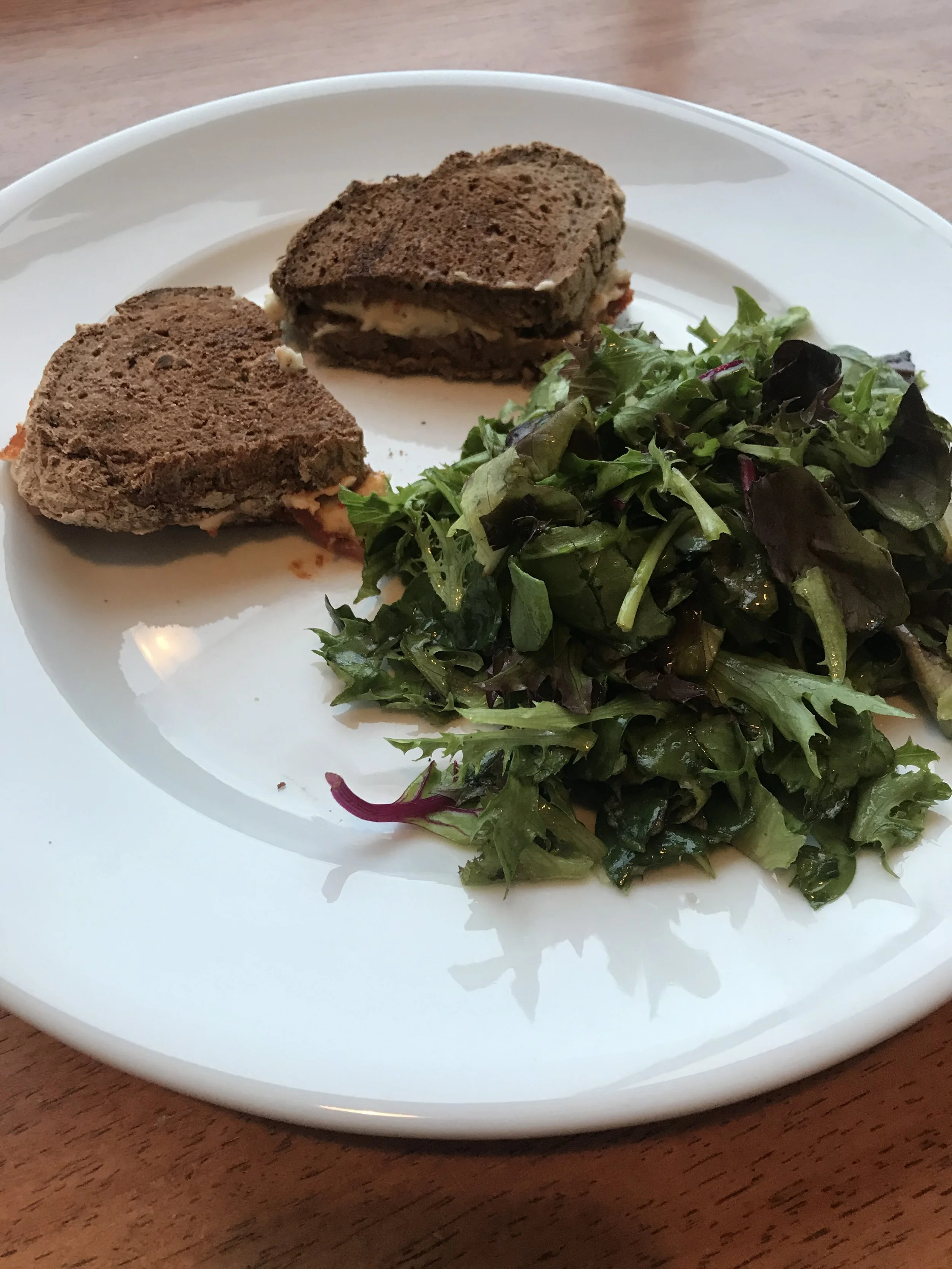 My Favourite Tangy Salad Dressing For Fresh Leafy Greens Without Vinegar!