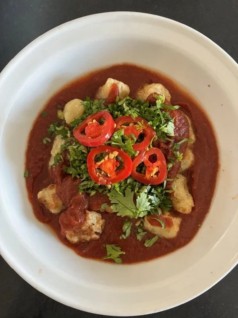 Raw Tomato And Roasted Red Pepper Marinara For Summer Gnocchi, Pasta ...