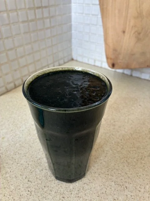 A Fruit Smoothie ... Packed With Nutrition And Heavy Metal Detoxing Ingredients!