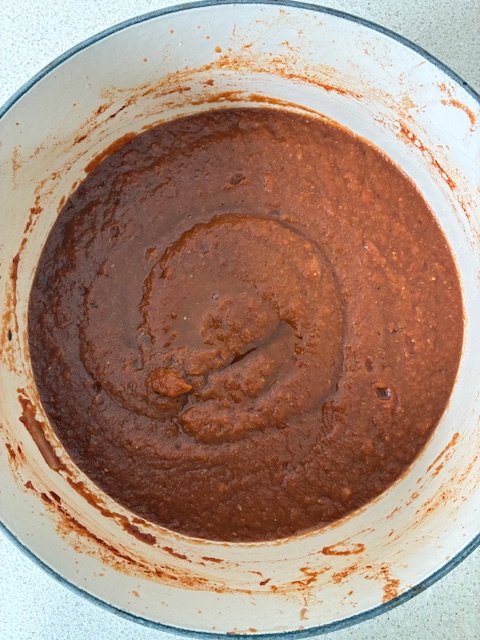 Tomato Sauce With Basil ... Good Enough To Make Your Body Hum In Pleasure!