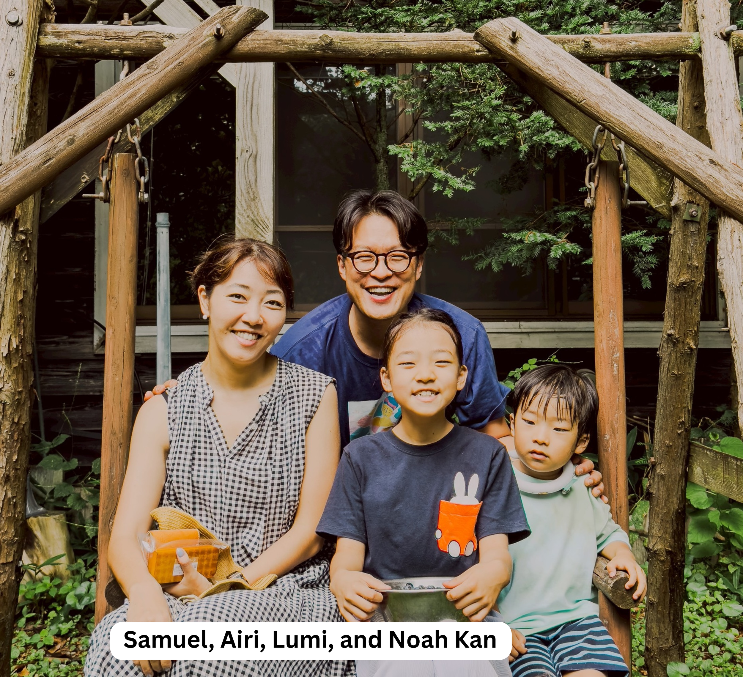 Samuel Kan + fam-2.png