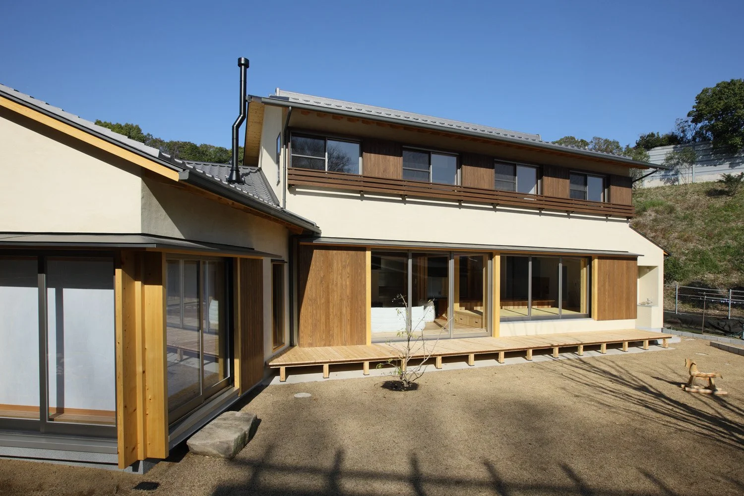 集う家