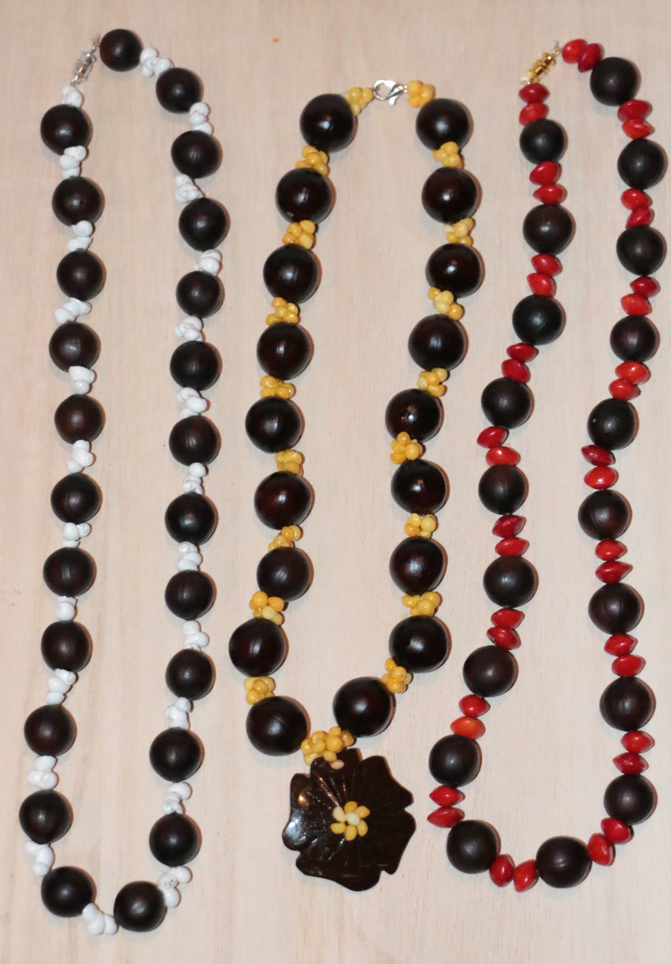 Niue Necklace