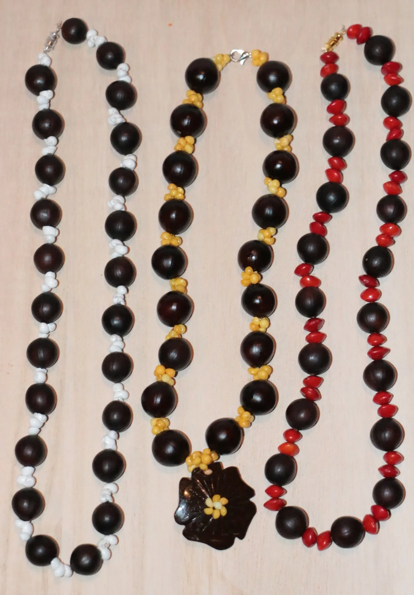 Niue Necklace