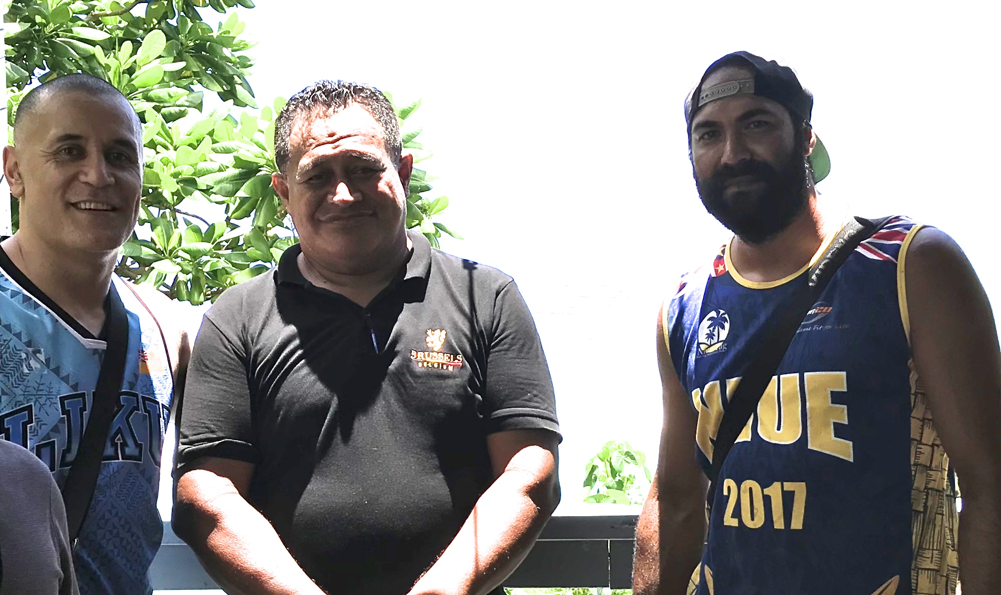 Zac Smith at Hio Cafe