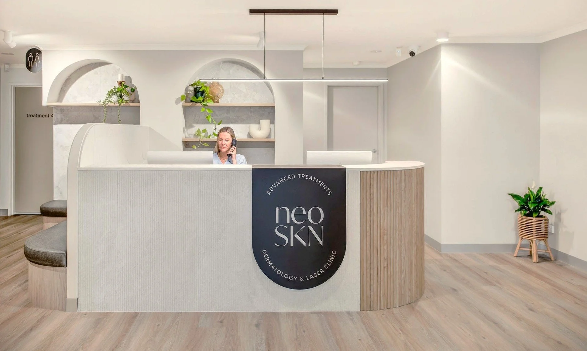 Commercial design skin clinic Coffs Harbour.jpg